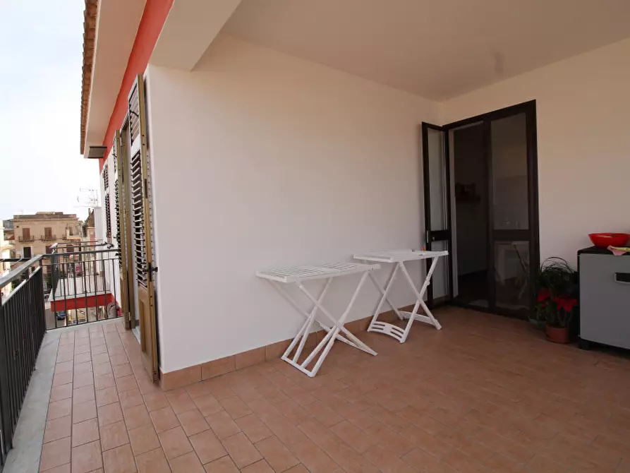 Immagine 20 di Appartamento in vendita  in Via Generale Armando Diaz a Bagheria