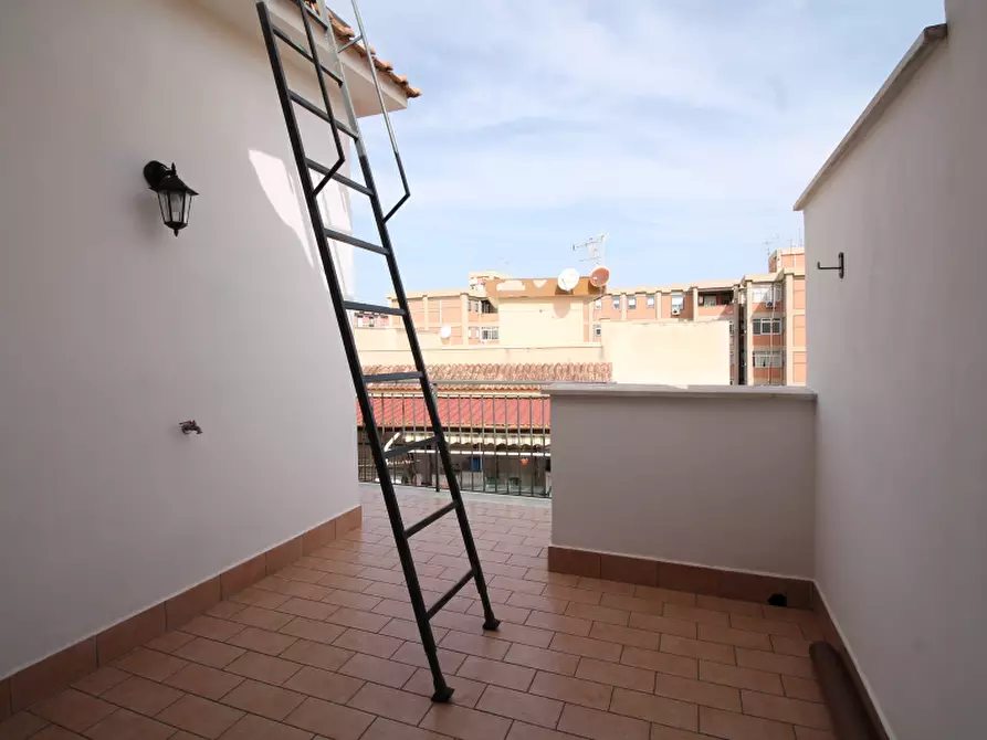 Immagine 22 di Appartamento in vendita  in Via Generale Armando Diaz a Bagheria