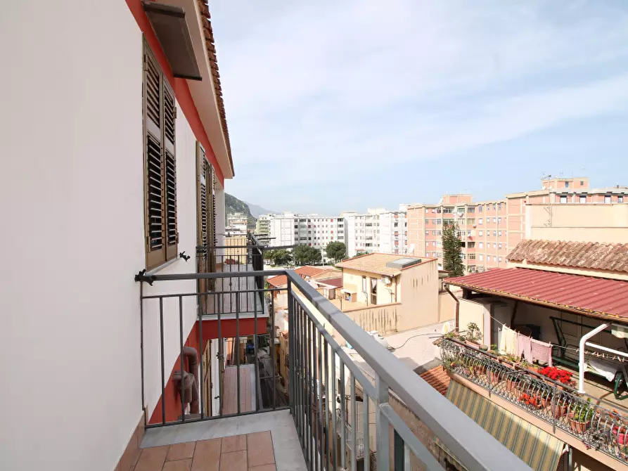 Immagine 23 di Appartamento in vendita  in Via Generale Armando Diaz a Bagheria