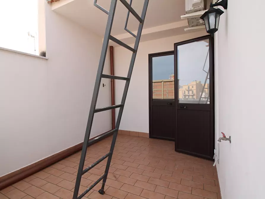 Immagine 24 di Appartamento in vendita  in Via Generale Armando Diaz a Bagheria