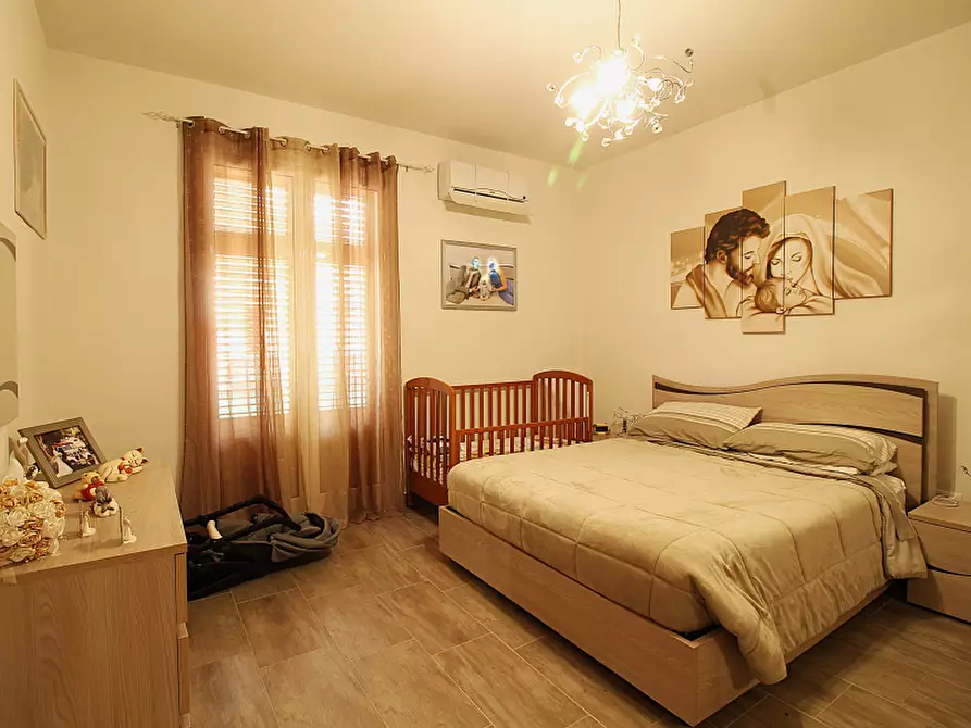 Immagine 10 di Appartamento in vendita  in Via Generale Armando Diaz a Bagheria