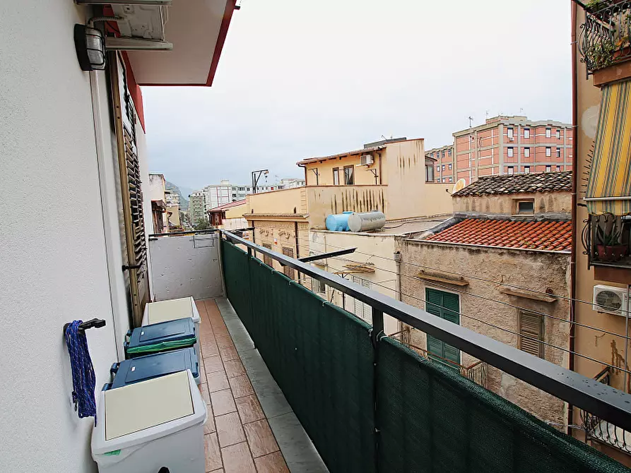 Immagine 19 di Appartamento in vendita  in Via Generale Armando Diaz a Bagheria