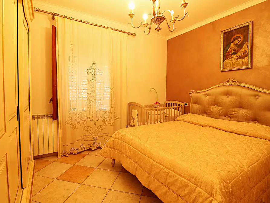 Immagine 13 di Appartamento in vendita  in Via Giovanni Girgenti a Bagheria