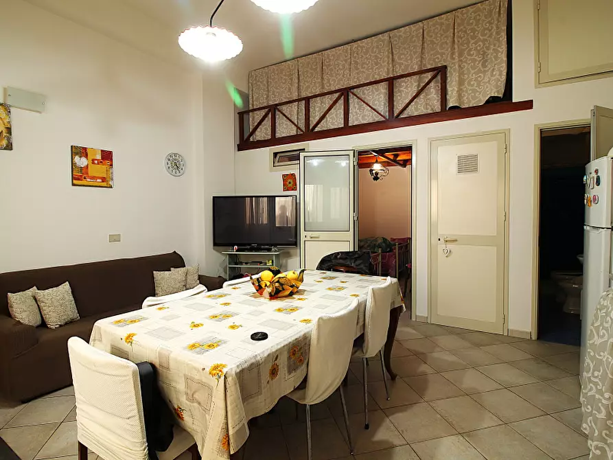 Immagine 9 di Appartamento in vendita  in Via Galileo Galilei a Bagheria