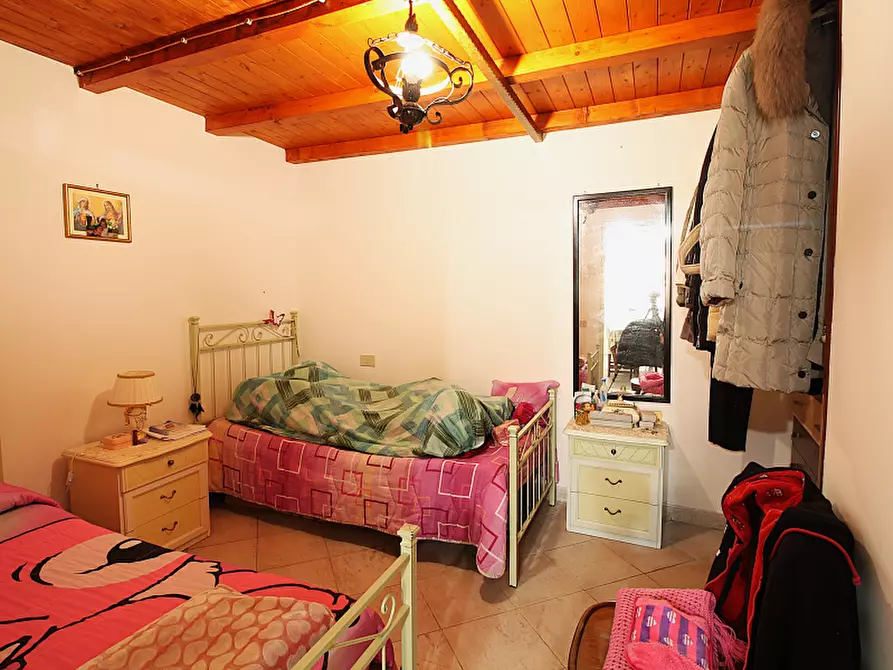 Immagine 10 di Appartamento in vendita  in Via Galileo Galilei a Bagheria