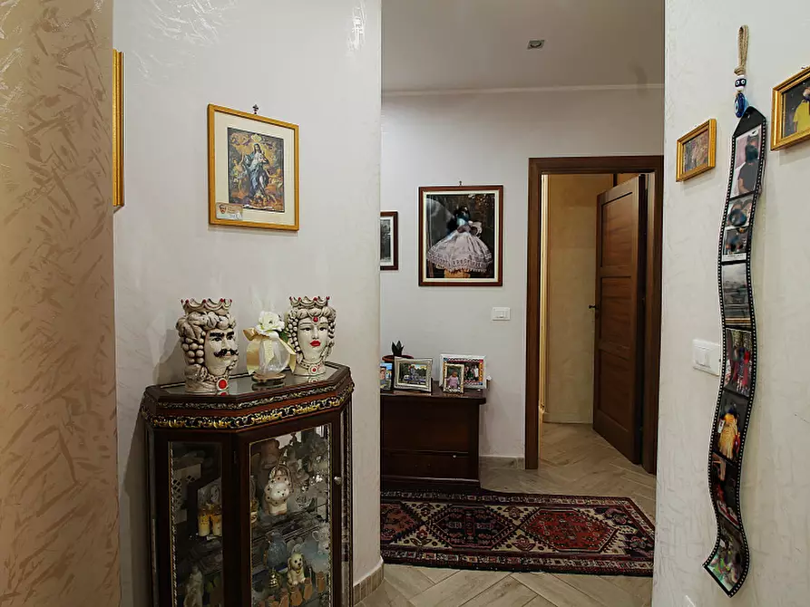 Immagine 3 di Appartamento in vendita  in Via Ciauri a Santa Flavia