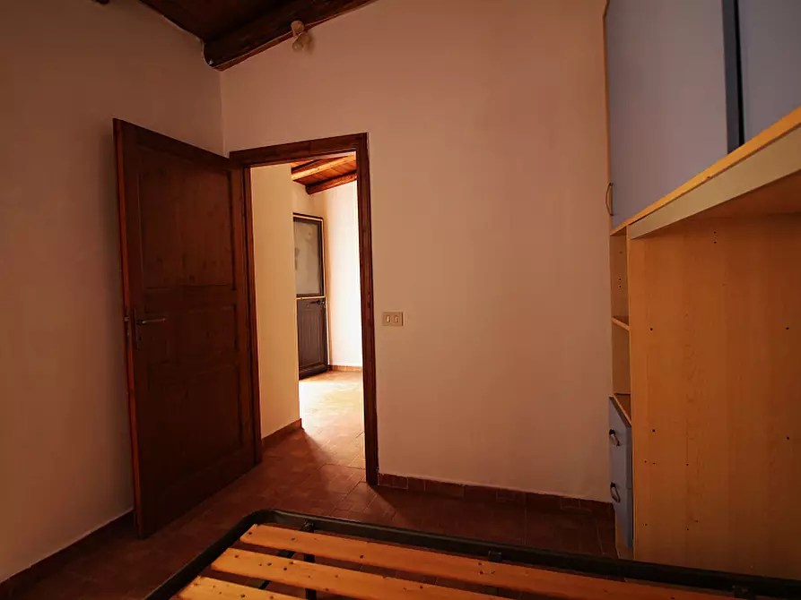 Immagine 9 di Palazzo in vendita  in Via Caramia a Bagheria