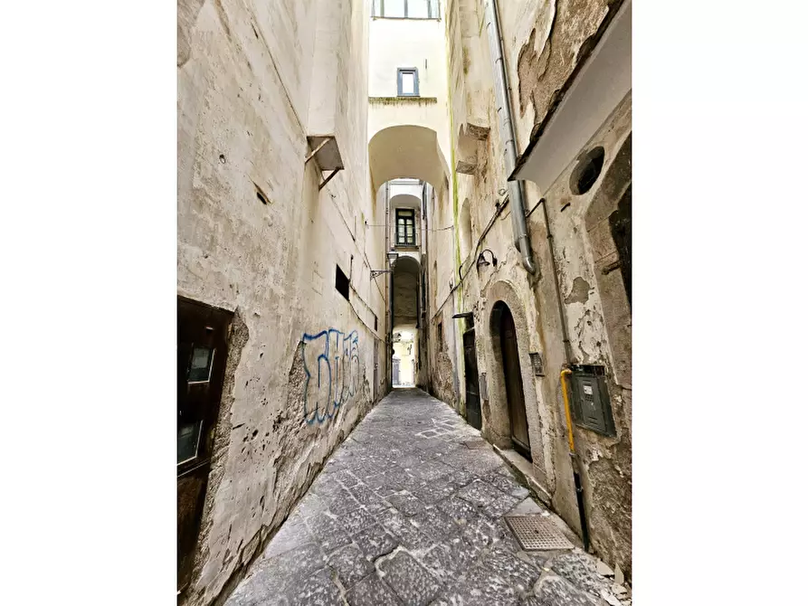 Immagine 25 di Appartamento in vendita  in Vicolo Grimoaldo a Salerno