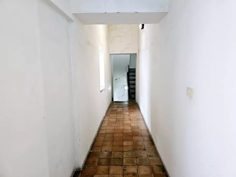 Immagine 5 di Appartamento in vendita  in Vicolo Grimoaldo a Salerno