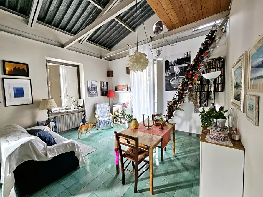 Immagine 11 di Appartamento in vendita  in Vicolo Grimoaldo a Salerno