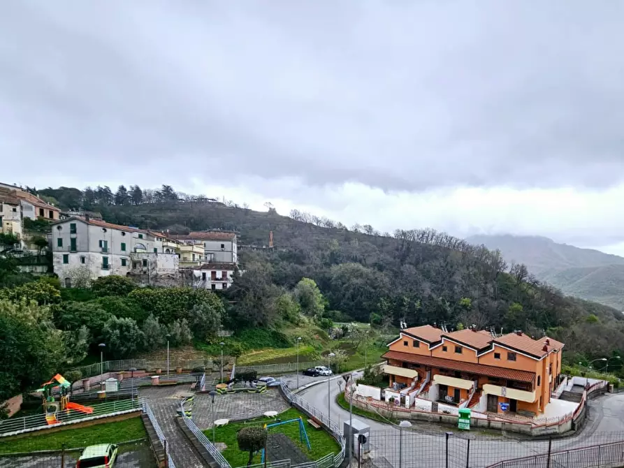 Immagine 12 di Appartamento in vendita  in Via Dottor Matteo Petraroia a Pellezzano