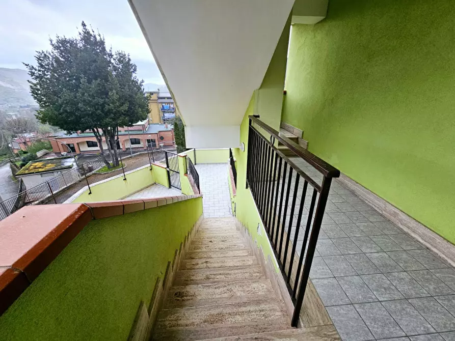 Immagine 2 di Appartamento in vendita  in Via Dottor Matteo Petraroia a Pellezzano