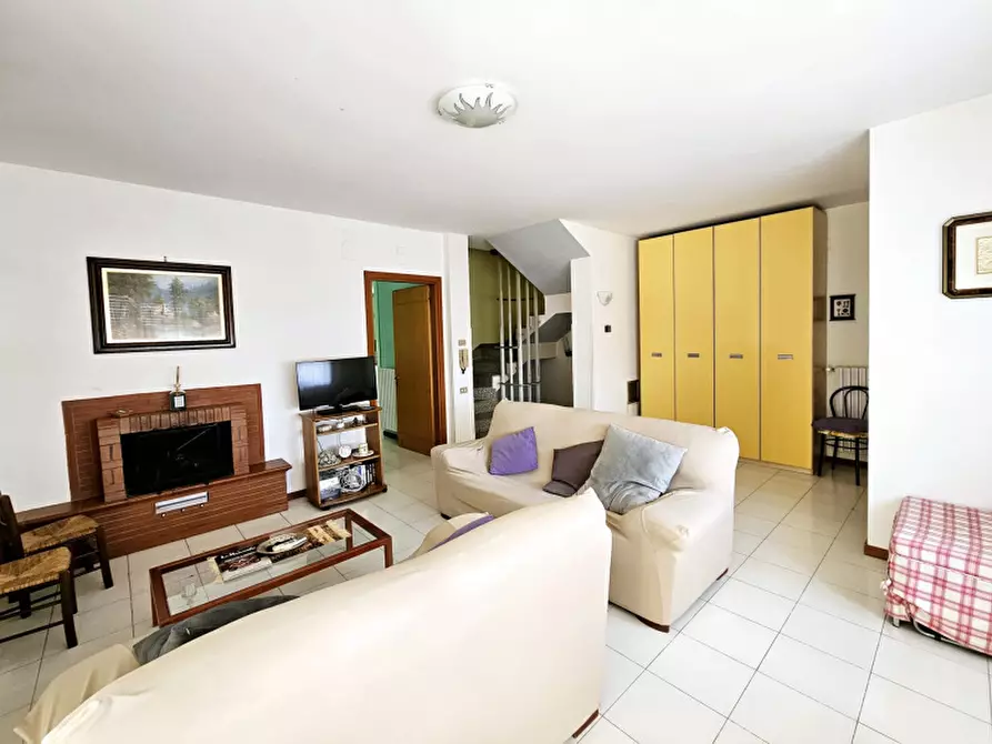 Immagine 3 di Villa in vendita  in Via San Nicola a Pellezzano