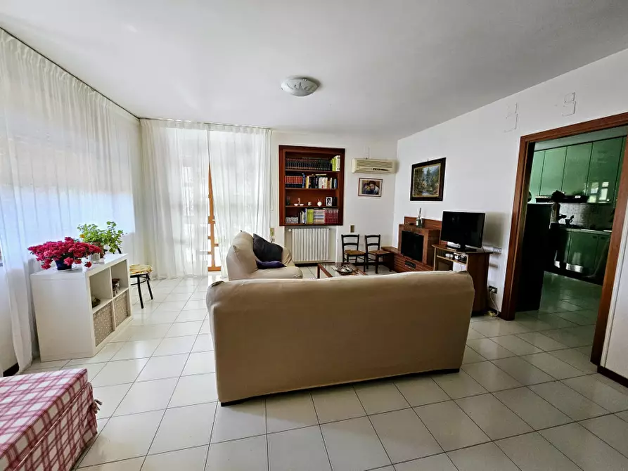 Immagine 5 di Villa in vendita  in Via San Nicola a Pellezzano