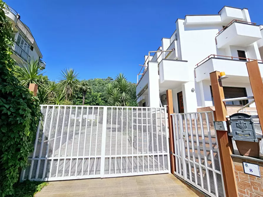 Immagine 26 di Villa in vendita  in Via San Nicola a Pellezzano