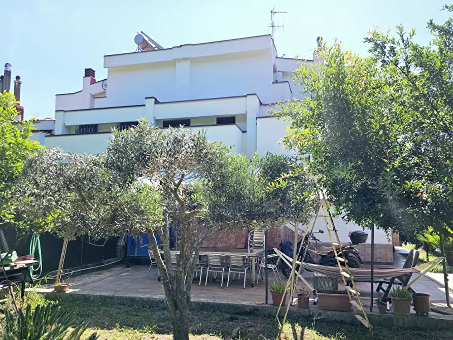Immagine 32 di Villa in vendita  in Via San Nicola a Pellezzano