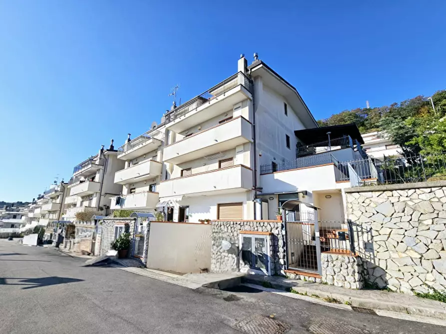 Immagine 19 di Appartamento in vendita  in Via Alcide De Gasperi a Pellezzano