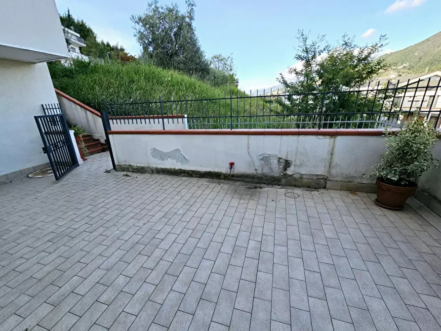 Immagine 4 di Appartamento in vendita  in Via Alcide De Gasperi a Pellezzano