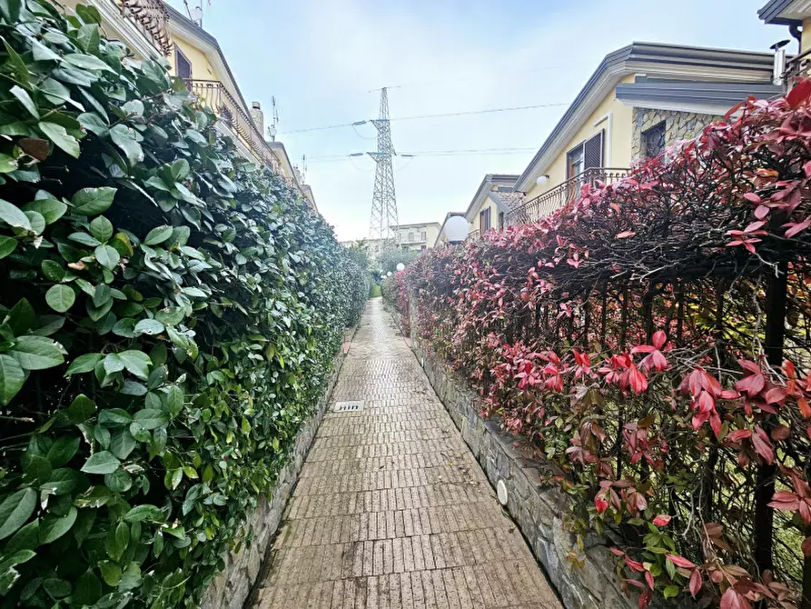 Immagine 24 di Villa in vendita  in Via San Bartolomeo a Pellezzano