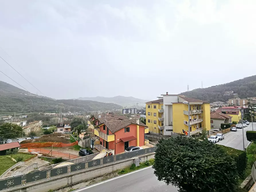 Immagine 19 di Appartamento in vendita  in Via Giovanni Amendola a Pellezzano