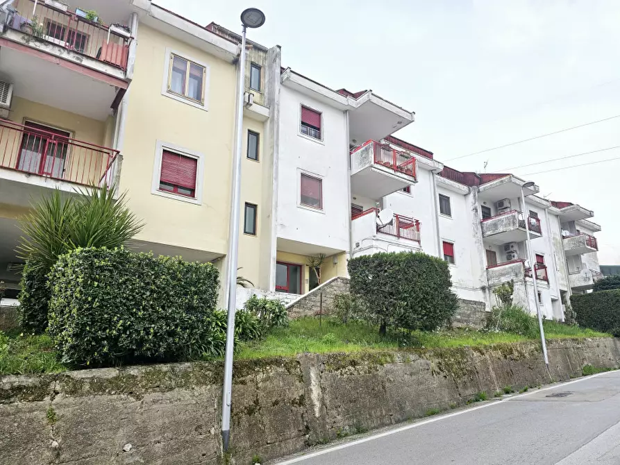 Immagine 1 di Appartamento in vendita  in Via Giovanni Amendola a Pellezzano
