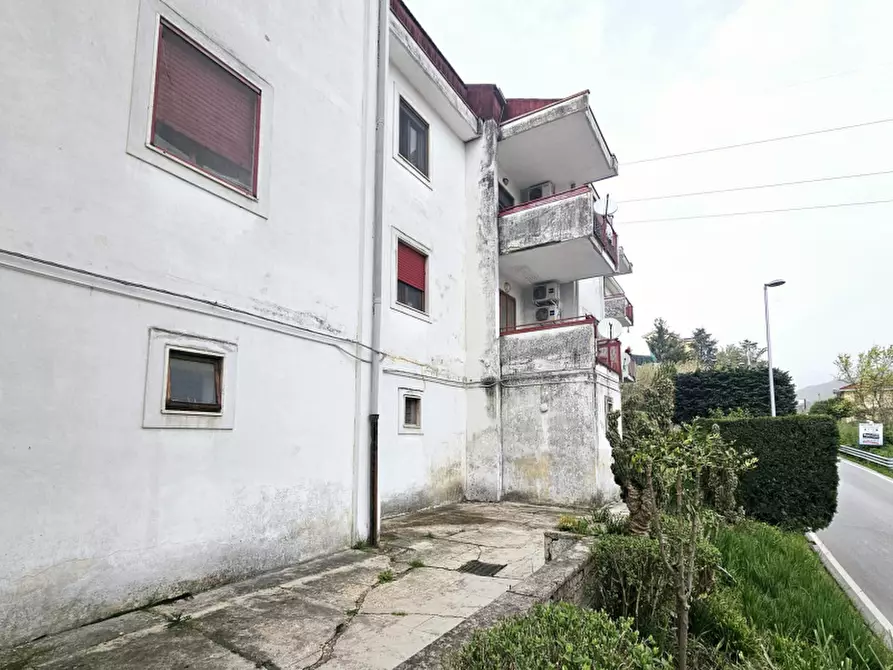 Immagine 4 di Appartamento in vendita  in Via Giovanni Amendola a Pellezzano