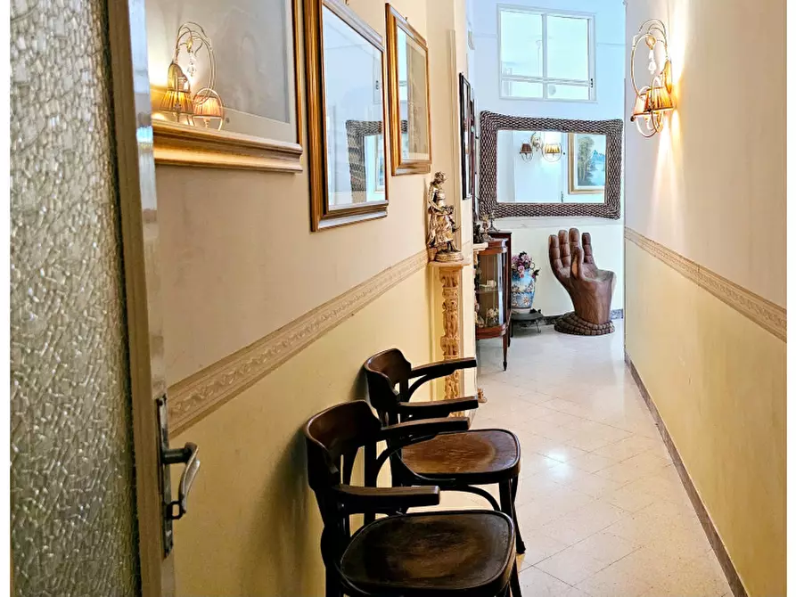 Immagine 8 di Appartamento in vendita  in Via Pio XI a Salerno