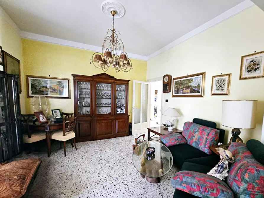 Immagine 17 di Appartamento in vendita  in Via Pio XI a Salerno