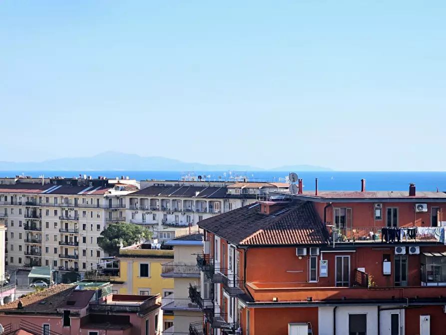 Immagine 21 di Appartamento in vendita  in Via Pio XI a Salerno