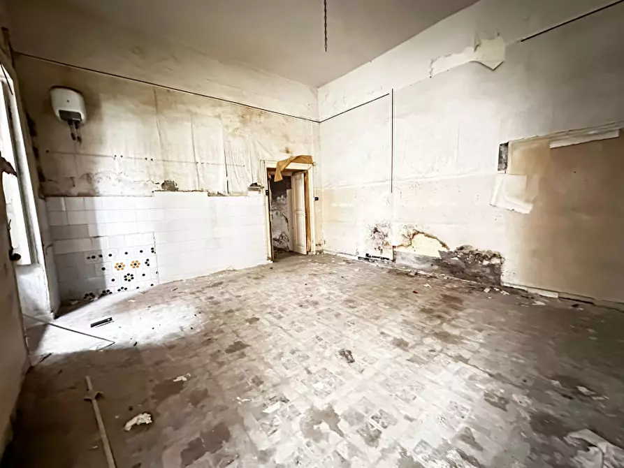 Immagine 11 di Appartamento in vendita  in Via Salvo D'Acquisto a Boscotrecase