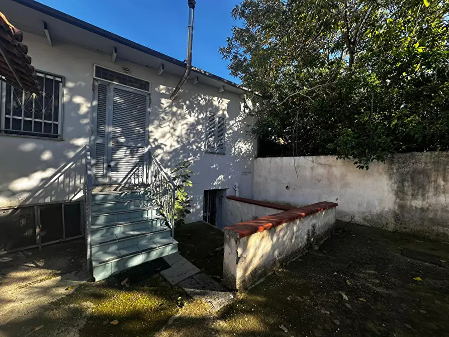 Immagine 3 di Villa in vendita  in Via Pompei a Boscoreale