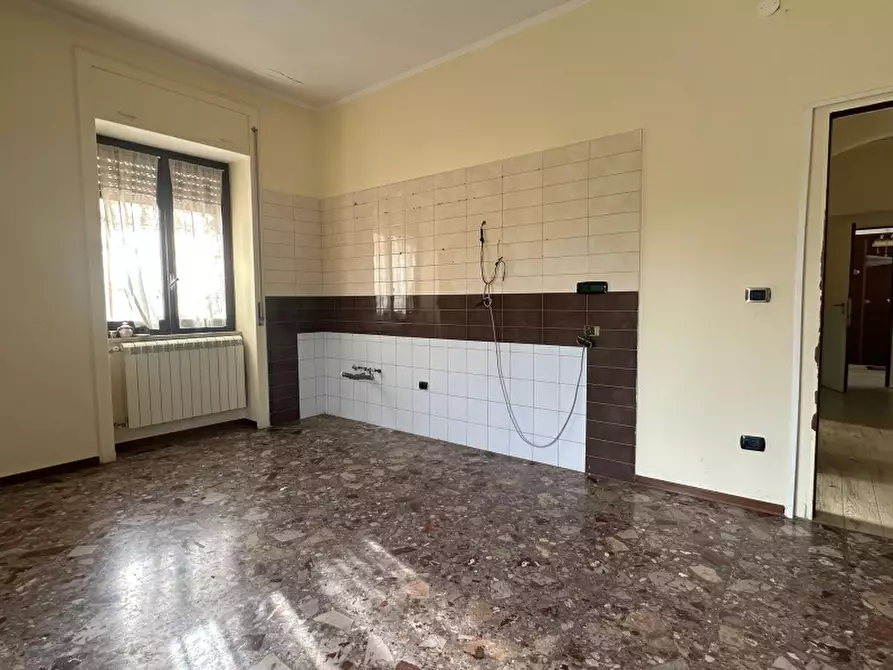 Immagine 8 di Appartamento in vendita  in Via Balzano a Boscotrecase