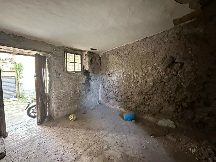 Immagine 12 di Rustico / casale in vendita  in Corso Umberto I a Boscotrecase