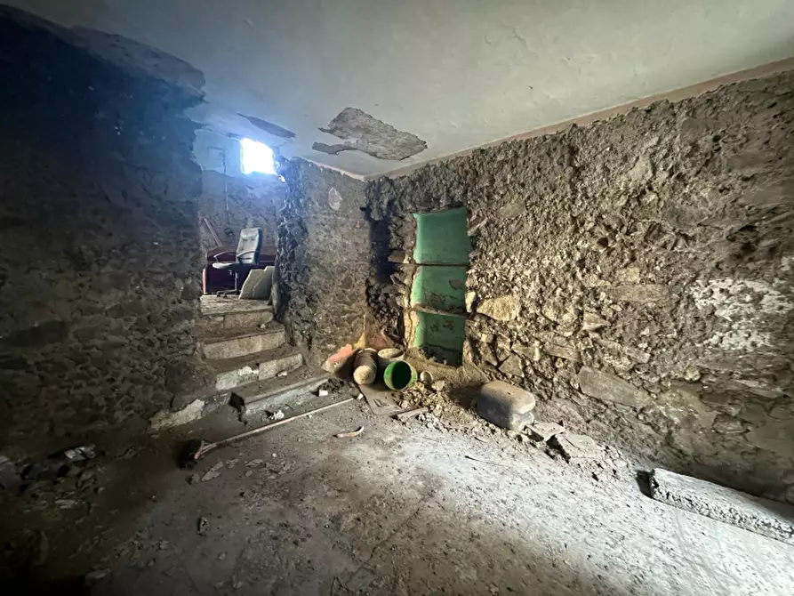 Immagine 10 di Rustico / casale in vendita  in Corso Umberto I a Boscotrecase