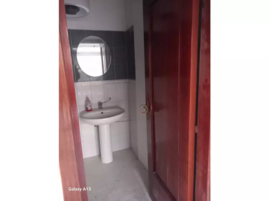 Immagine 7 di Negozio in affitto  in Via Pompei a Pontecagnano Faiano