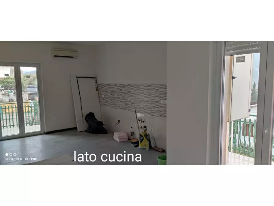 Immagine 3 di Appartamento in affitto  a Giffoni Valle Piana