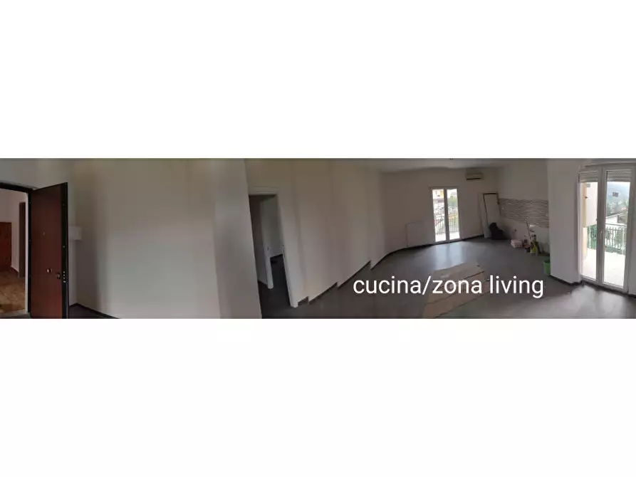 Immagine 2 di Appartamento in affitto  a Giffoni Valle Piana