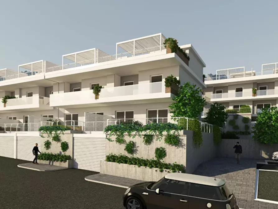 Immagine 2 di Villa in vendita  in Via Zoccoli a Salerno