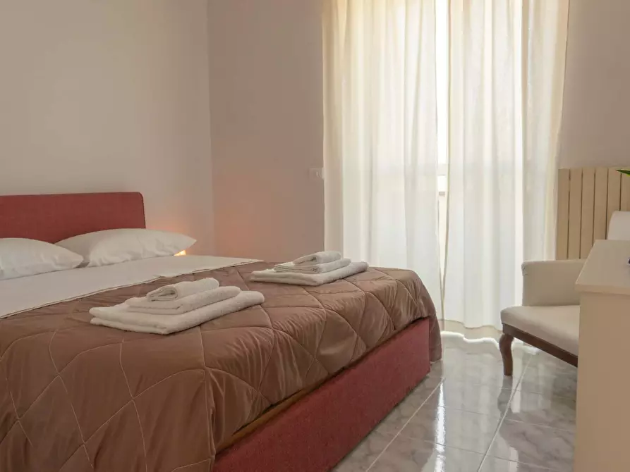 Immagine 18 di Camera in affitto  in Via Casilina a Cervaro