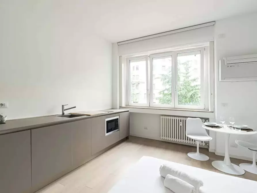 Immagine 8 di Appartamento in affitto  in Via Vincenzo Monti86 a Milano