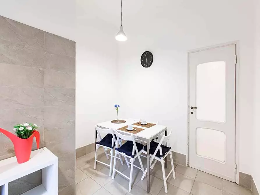 Immagine 18 di Camera in affitto  in Via Col Moschin1 a Milano