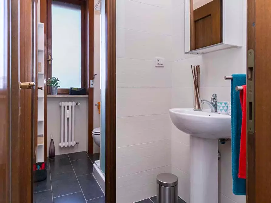 Immagine 39 di Camera in affitto  in via Rosa Vergani Marelli2 a Milano