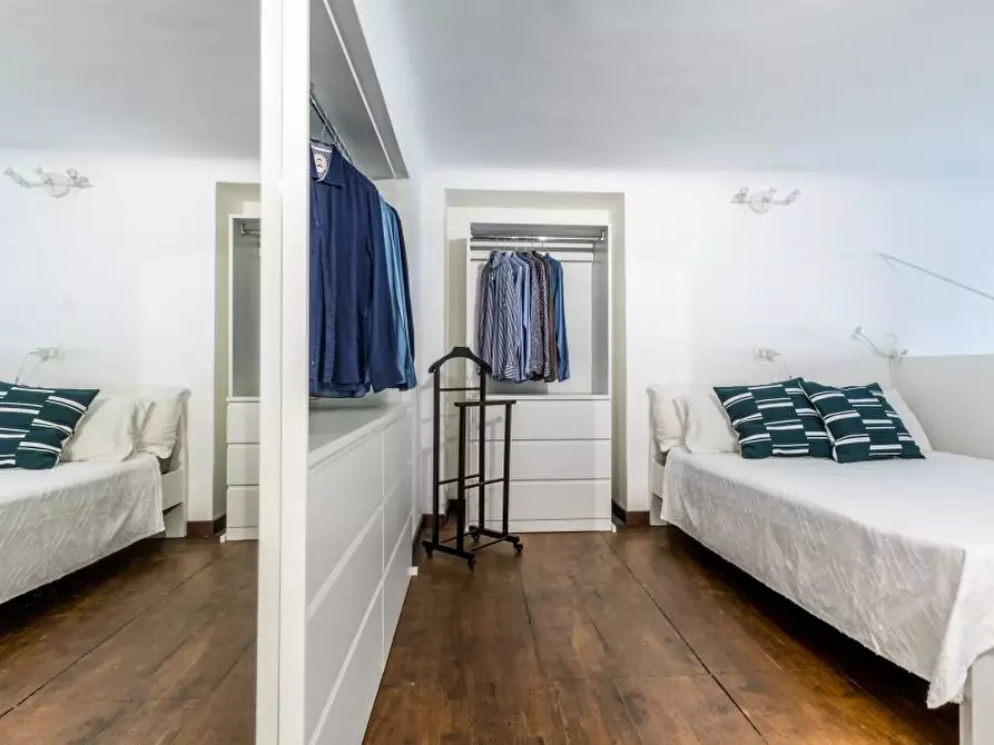 Immagine 3 di Camera in affitto  in Via Cadore35 a Milano