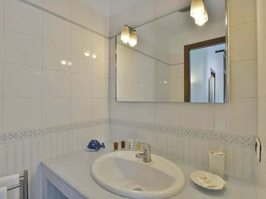 Immagine 14 di Appartamento in affitto  in Via Filippo Argelati47A a Milano