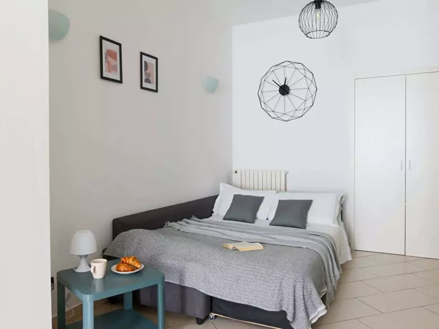 Immagine 30 di Appartamento in affitto  in Via Lazzaro Palazzi4 a Milano