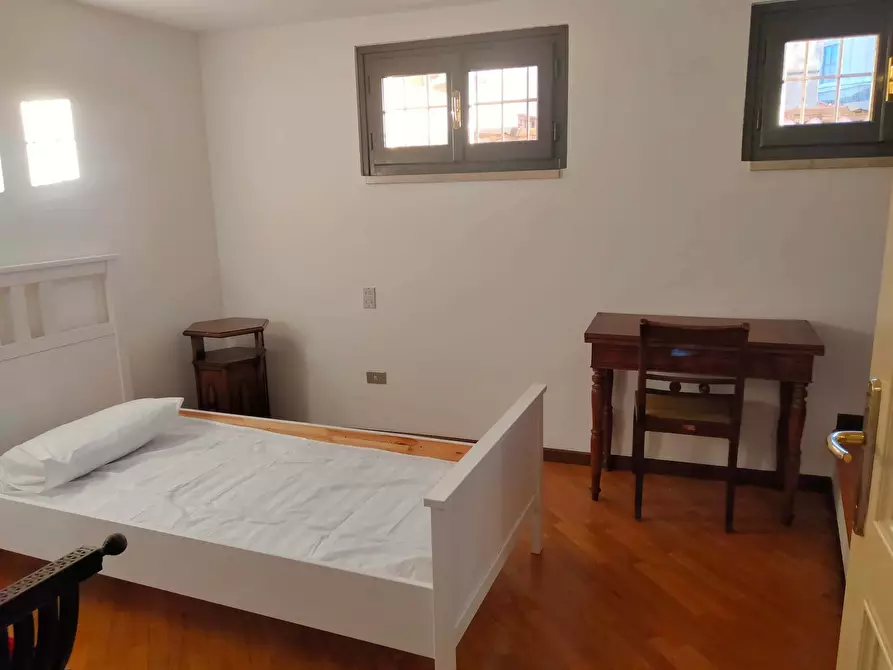 Immagine 3 di Camera in affitto  in Corso Giuseppe Garibaldi1 a Brescia