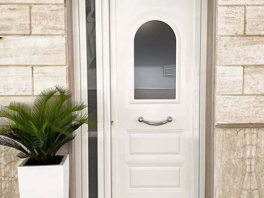 Immagine 35 di Appartamento in affitto  in Via Opacchiasella14 a Manfredonia