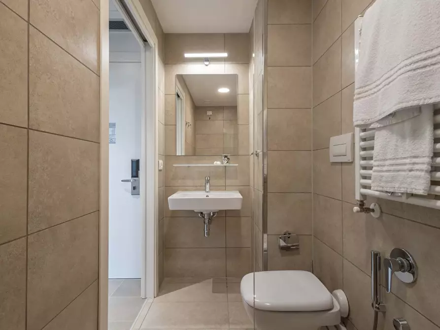 Immagine 5 di Appartamento in affitto  in Viale della Toscana10 a Firenze