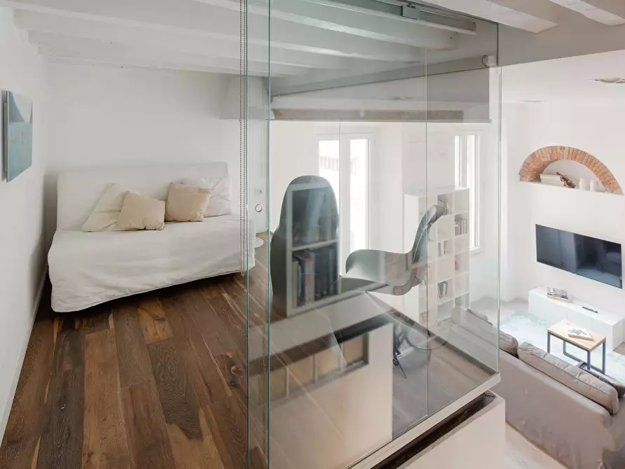 Immagine 25 di Appartamento in affitto  in Corso Como9 a Milano