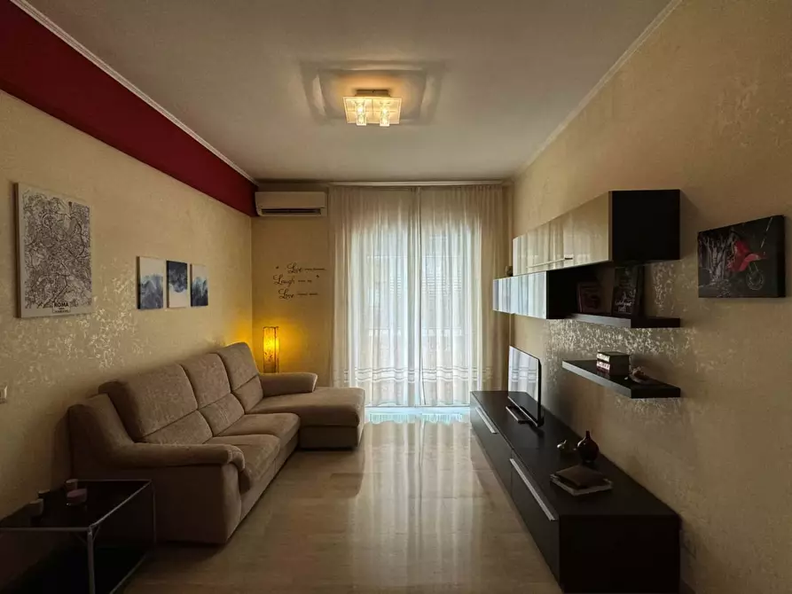 Immagine 1 di Appartamento in affitto  in Via San Casciano dei Bagni20 a Roma